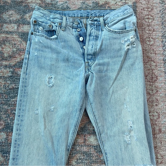 Levi’s slim/straight leg distressed ankle jeans - Picture 5 of 10